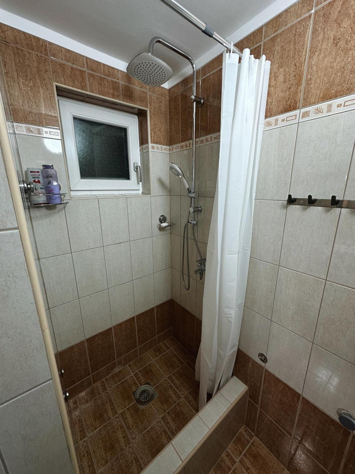 Royal Apartmani Negotin Esterno foto